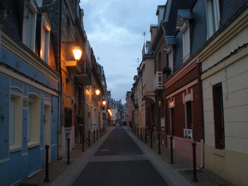 Villa Normande Le Tréport Exteriör bild